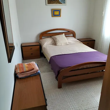 Casa Familiar Sanabria Holiday home Ribadelago